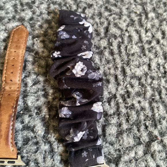 Stylish Brown and Black Watch Bands Set - Picture 3 of 4